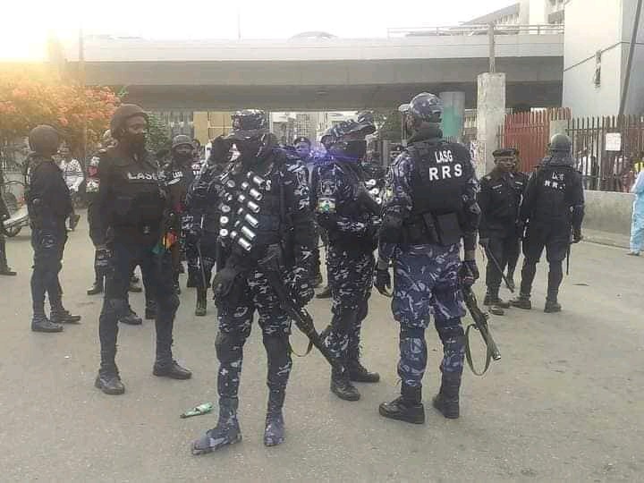 Security Operatives Take Over Lekki Tollgate Ahead Of #EndSARS Memorial Protest