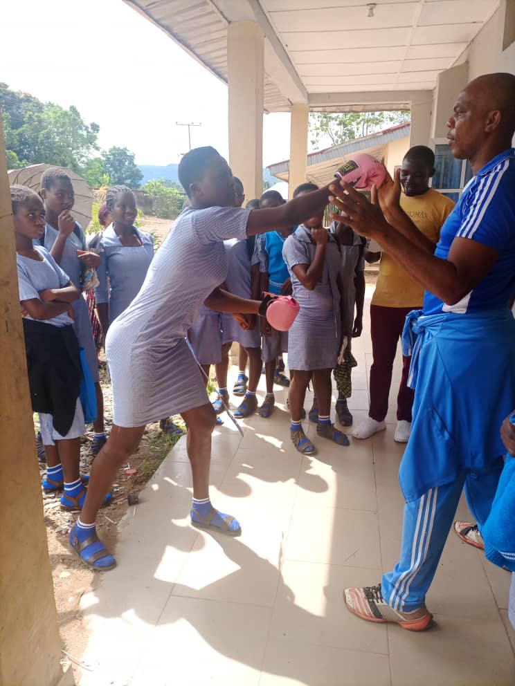 Boxing Talent Hunt: 12 Girls Discovered In Enugu Community School