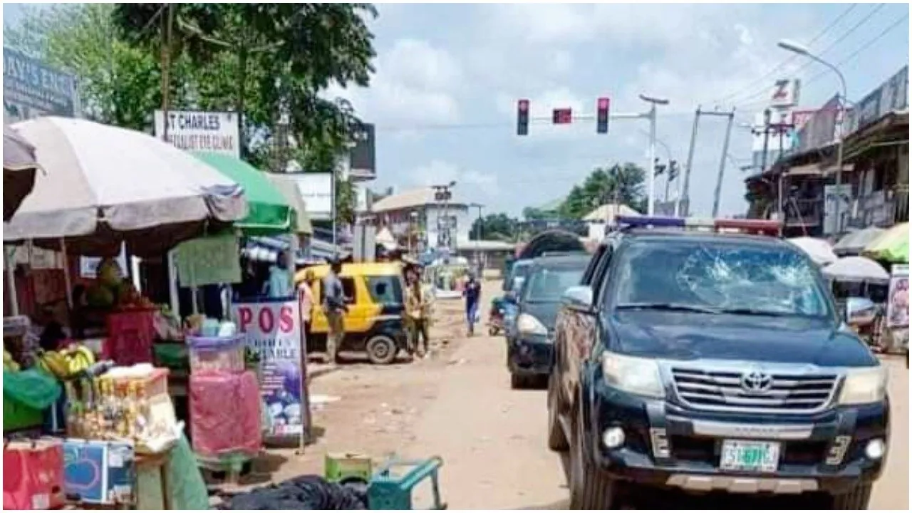 Gunmen attack DSS convoy in Anambra, kill 2