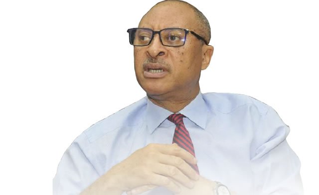 We don’t have democracy, people fear govt – Utomi