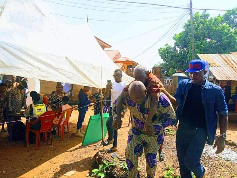 Anambra Election: Elderly Man Collapses At Polling Unit