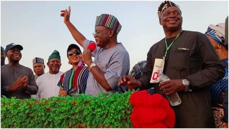 Thousands Dump APC For PDP In Benue, Apologize To Gov Ortom.