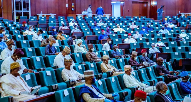 House Of Reps Approve Buhari’s Request For $5.8bn Loan, $10m Grant