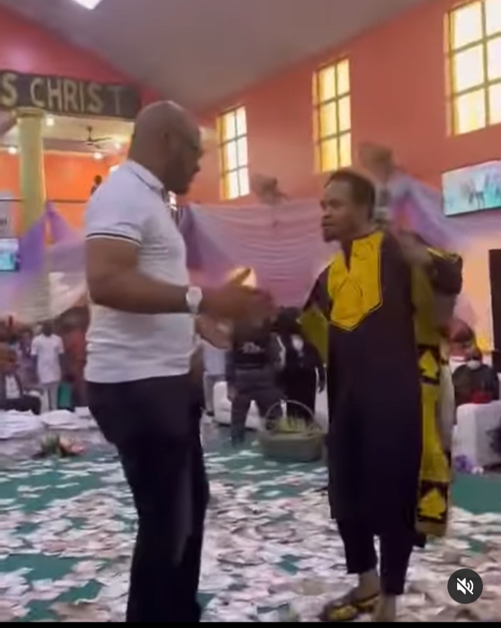 Video: Yul Edochie Spotted Dancing With Odumeje At His Church In Onitsha