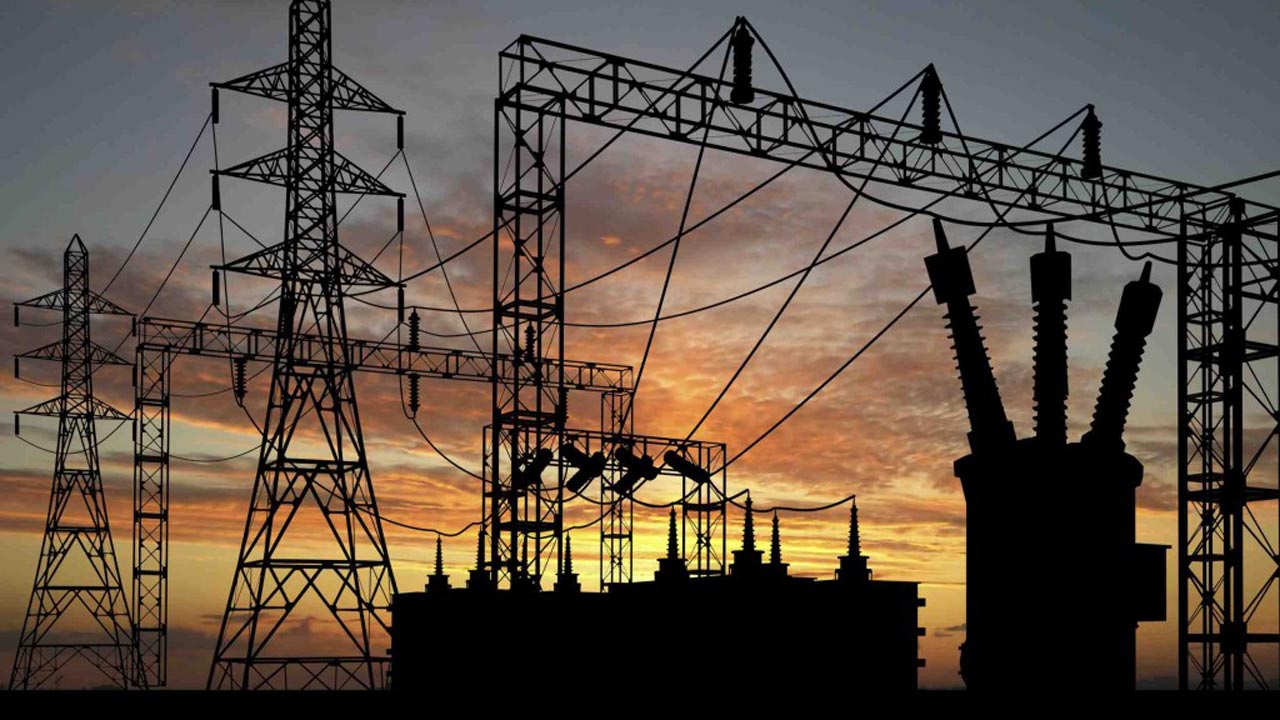 Blackout looms in Lagos as five electricity towers collapse