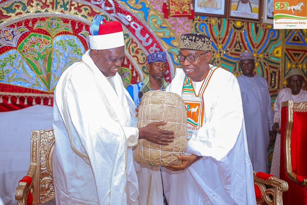 SDP's Prince Adebayo Visits Emir of Lafia