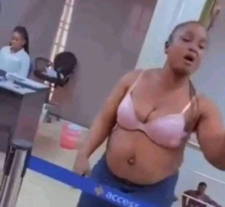 A lady goes naked in a bank, demand for her money