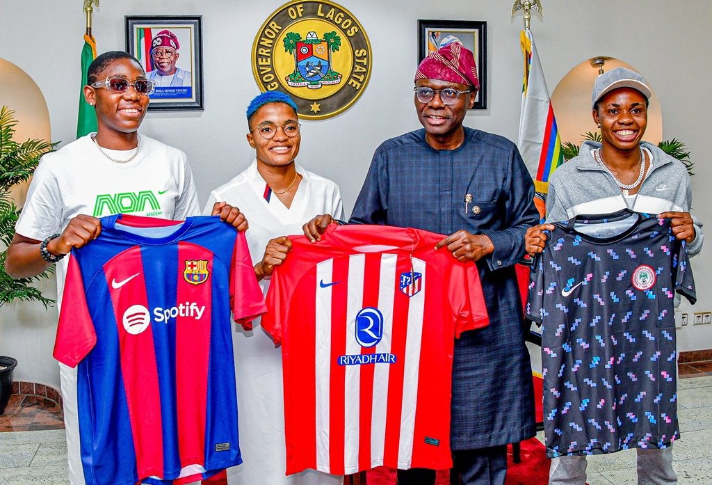 Gov Sanwo-Olu Receives Asisat Oshoala, Rasheedat Ajibade & Monday Gift