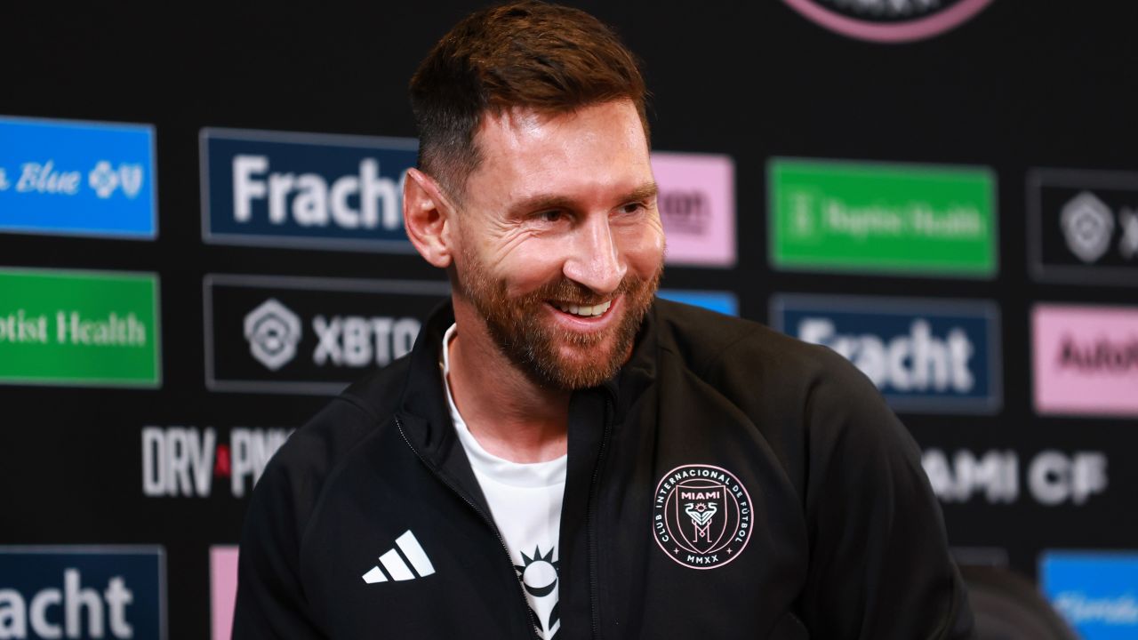 Messi reacts to winning first trophy with Inter Miami