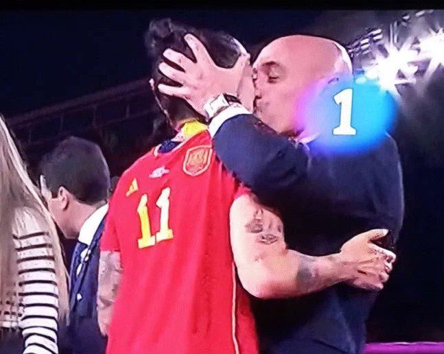 FIFA Suspends Spanish Football Chief, Rubiales Over Kissing Scandal