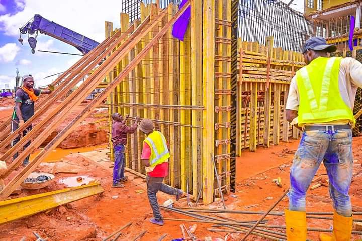 Photos from ongoing construction of Ekwulobia flyover, Anambra