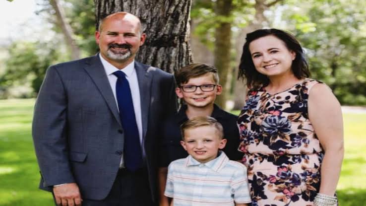 North Dakota state senator, his wife and 2 kids killed in Utah plane crash