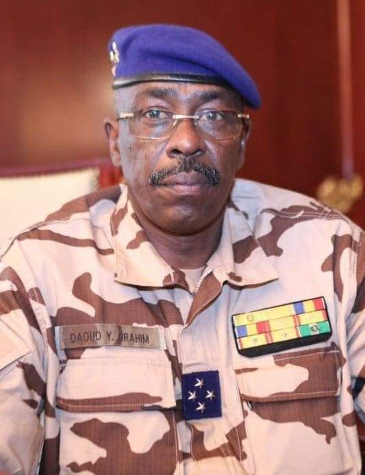 Chad's defence minister and the general secretary resign