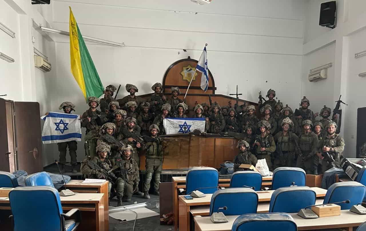 Gaza War: IDF Forces Take Over Hamas Parliament (Pics)