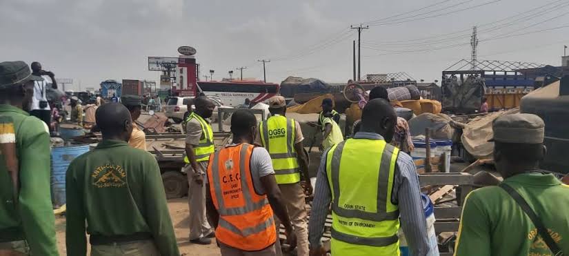 Ogun Govt Demolishes Illegal Structures