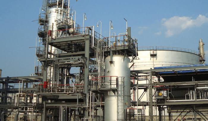 Alarm Bells Ring As Nigeria’s Refineries Collapse By 92%