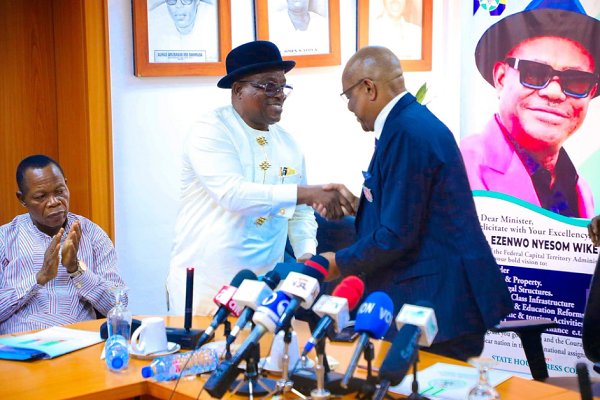 “We Will Know Who Is In Charge Soon” – Wike Blows Hot, Visits APC Chairman
