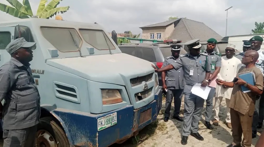 Customs Releases Impounded Bullion Van Loaded With Smuggled Rice