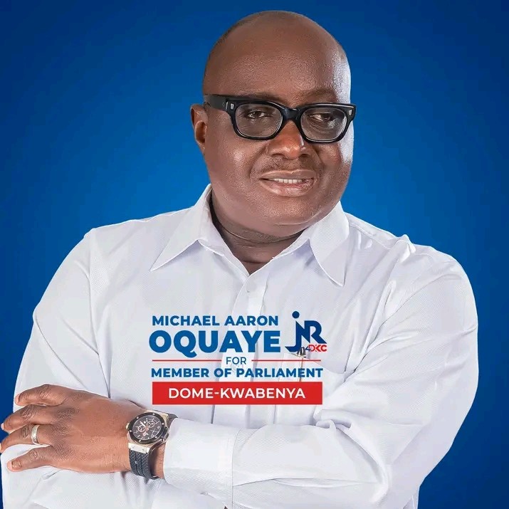 Moment Ghana NPP Candidate, Mike Oquaye Washes Underwear For Woman During Campaign (Video)