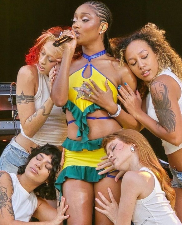 Ayra Starr With Her Gay Fans In Brazil