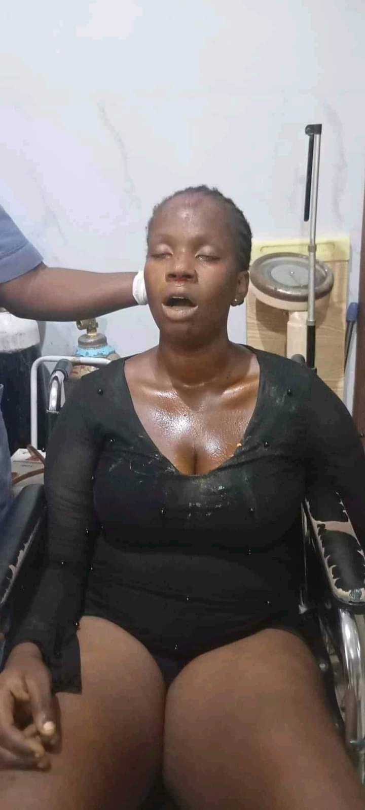 EBSU Student, Favour Ugwuka Commits Suicide After Failing A Course, Lecturer Asked To Carry Her Corpse