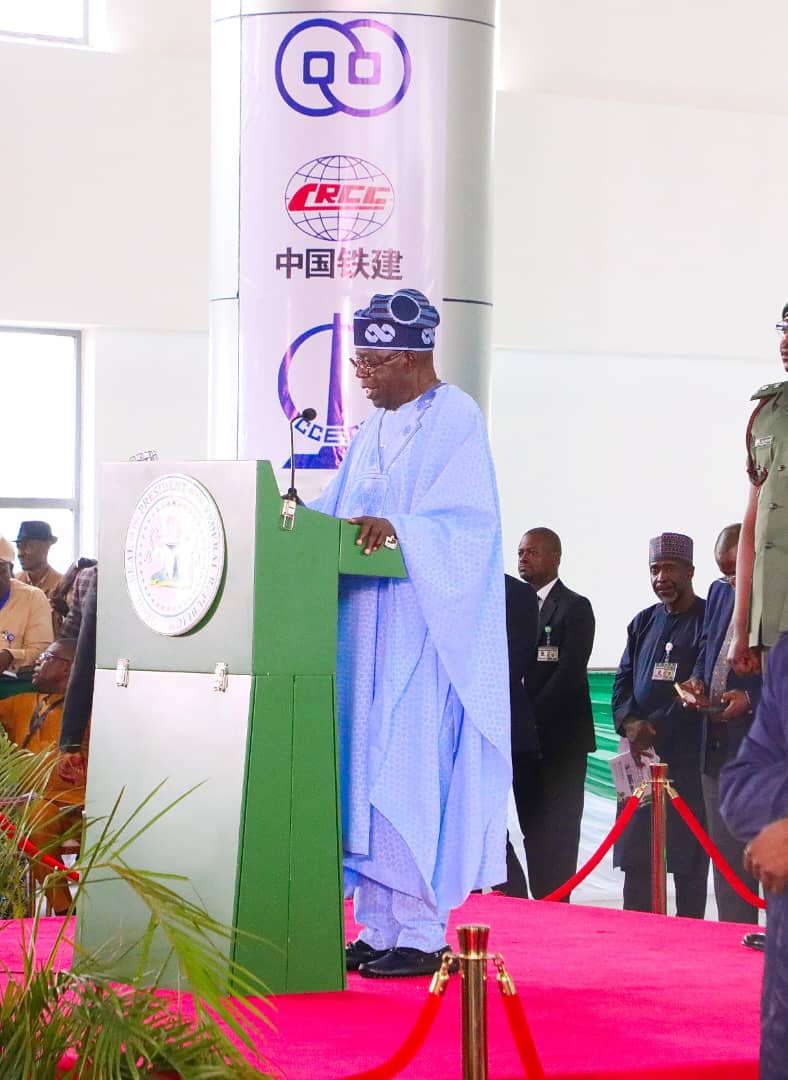 Tinubu Flags Off Commercial Operation Of Abuja Light rail