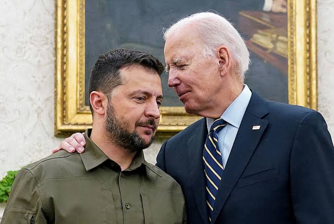 Biden permits Ukraine to carry out strikes within Russia using US weapons