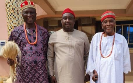 Idemili North Council Boss, Nkwoka Visits Igwe Abacha, Receives Royal Blessings As He Officially Assumes Office Tomorrow