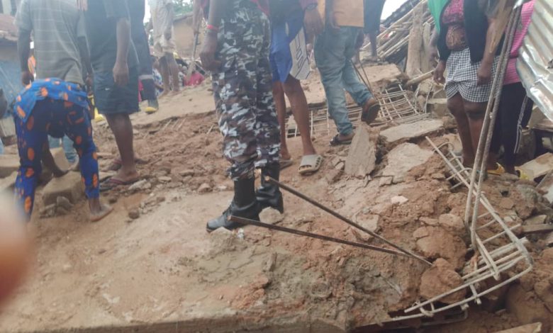 Many Feared Dead As Two-Storey Building Collapses In Eke Amawbia Market, Anambra