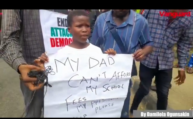 8-Year-Old Girl, Emmanuela Joins Protesters In Ojota, Lagos