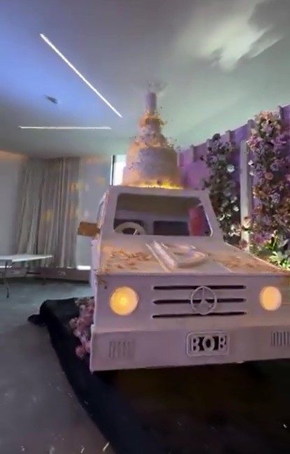 Bobrisky's ₦200M G-wagon Birthday Cake That Got People Talking