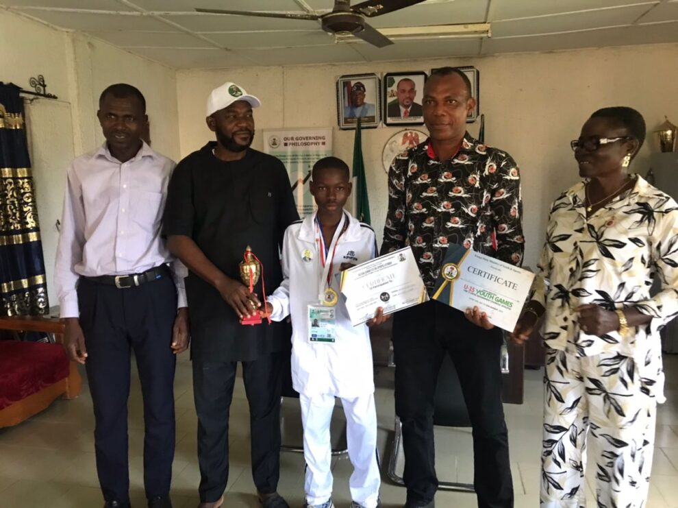 7th edition grassroot boxing talent hunt: Awgu LGA receives boxer that won gold medal