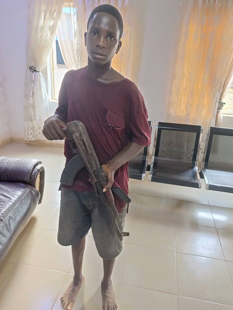 18-Year-Old Criminal Suspect Arrested with AK-47, Police Recover More Rifles Hidden in Roof in Anambra