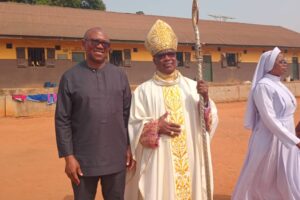 Archbishop Okeke, Obi Visit Onitsha Correctional Centre, Urge Inmates To Keep Hope Alive